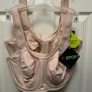 Wacoal Blush Sports Bra
